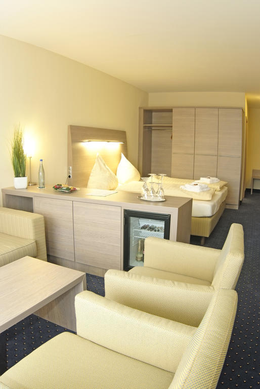 Hotel Buegener Gronau  Oda fotoğraf