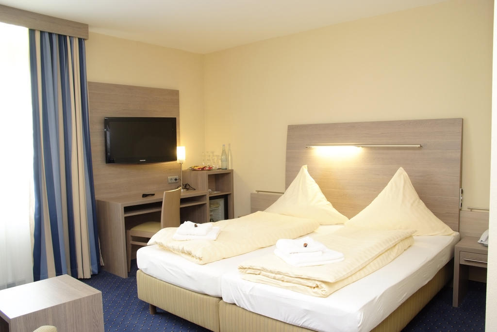 Hotel Buegener Gronau  Oda fotoğraf